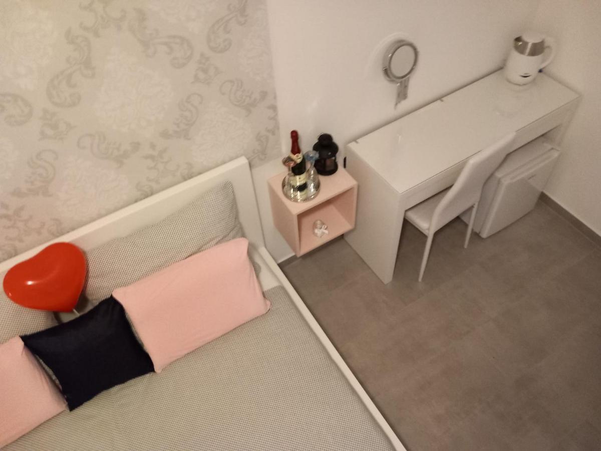 PUY Room Ket מראה חיצוני תמונה